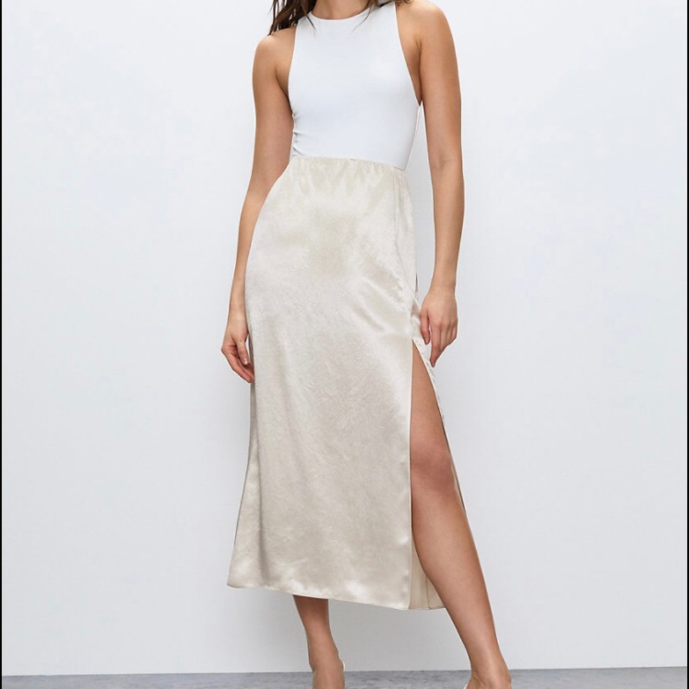 NWT Aritzia Babaton Aldus Skirt in Denude - Picture 1 of 7